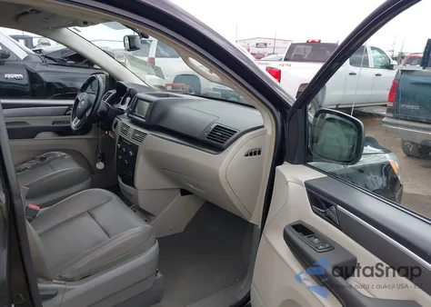 2012 Volkswagen Routan Se z USA, uszkodzony, nr VIN 2C4RVABG0CR391993